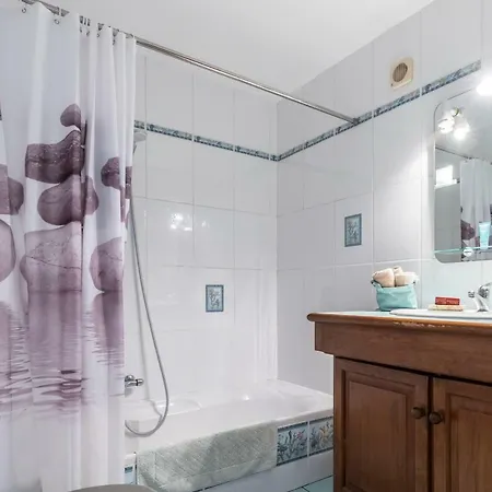 La Maison Des מנטון